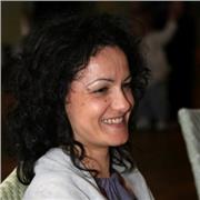 Laureata in scienze economiche e bancarie, con più di 20 anni di esperienza in ambito aziendalistico, offre lezioni private